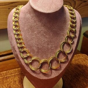 Dolce Vita Gold Circle Link Necklace